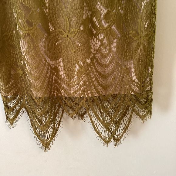 New Another Story floral lace overlay nude lined skirt Size Small - Picture 10 of 10